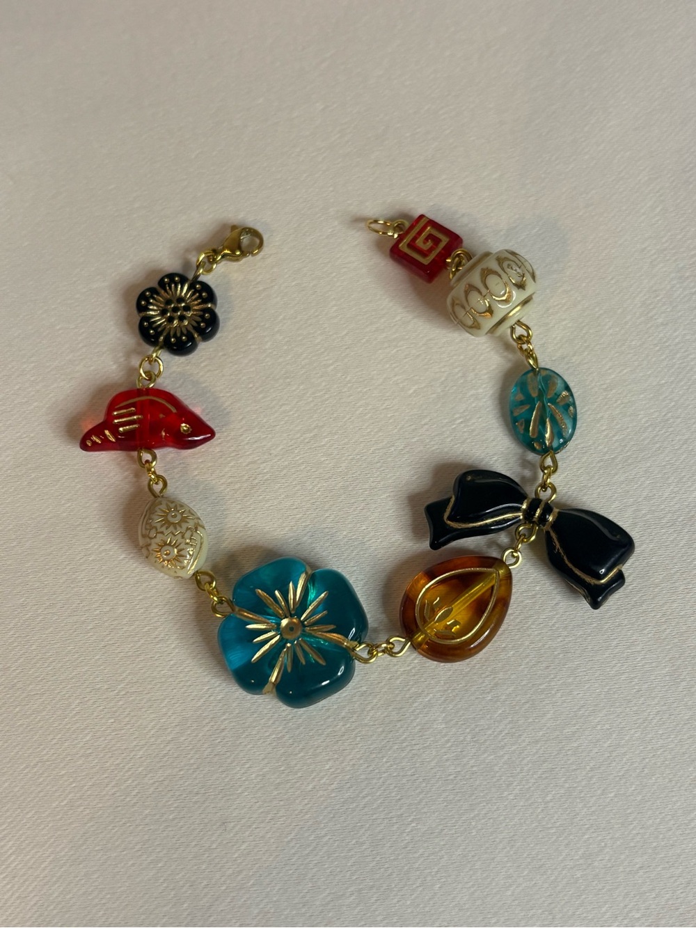 Handmade Vintage Style Gold/Multicolor Beaded Bracelet